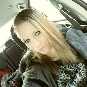 Meet your Posher, Nikki